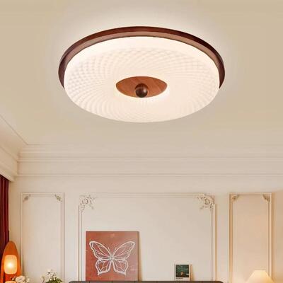 中古风卧室吸顶灯法式复古胡桃木色主卧房间...